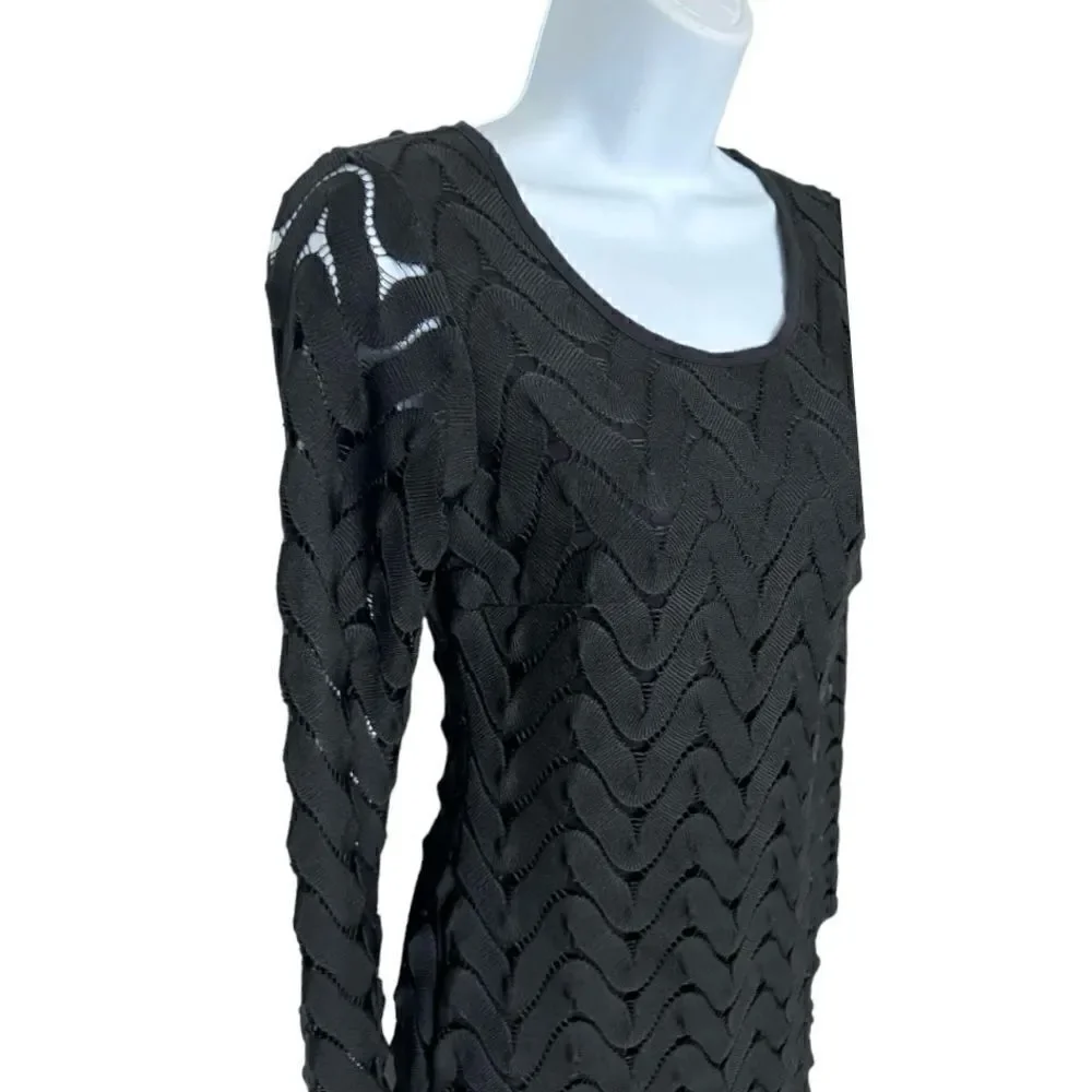 FREE PEOPLE Stretch Knit Long Sleeve Mini Dress Key Hole Back Size XS.